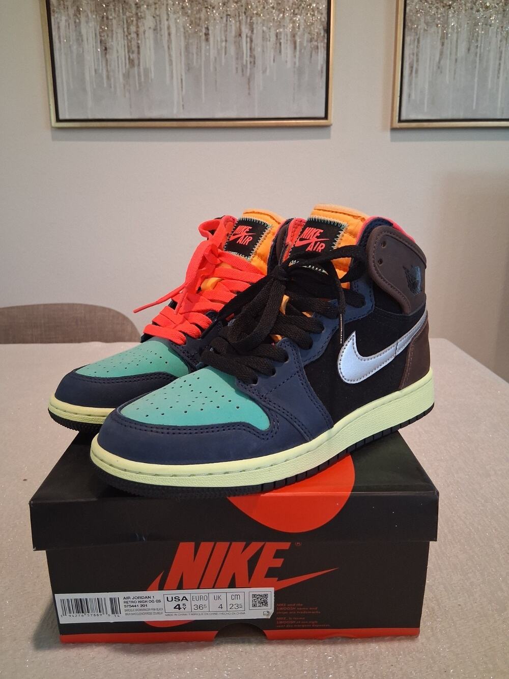 Nike Air Jordan 1 Retro High OG GS Tokyo Bio Hack 575441-201 Size 4.5Y NEW